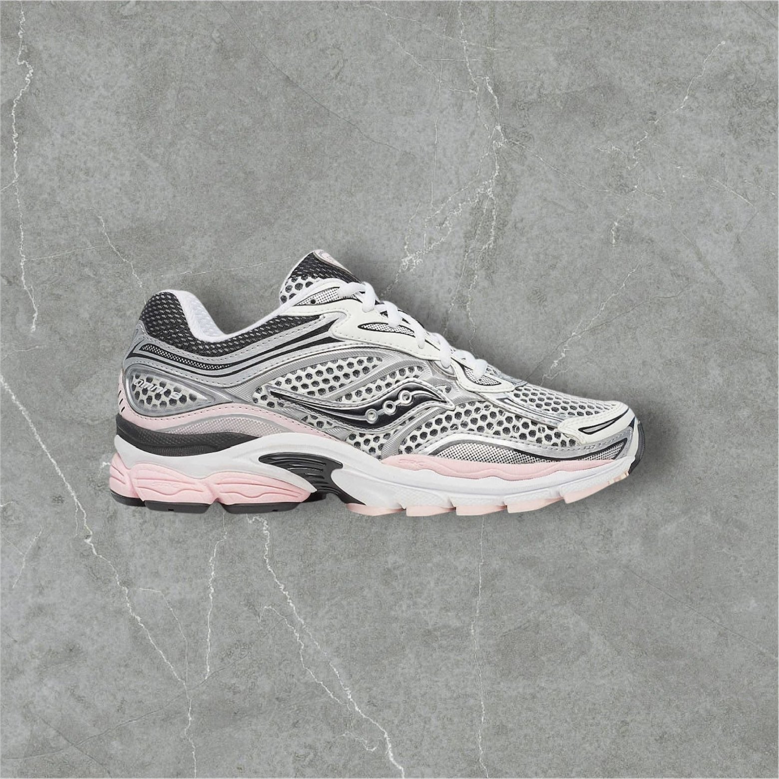 Saucony