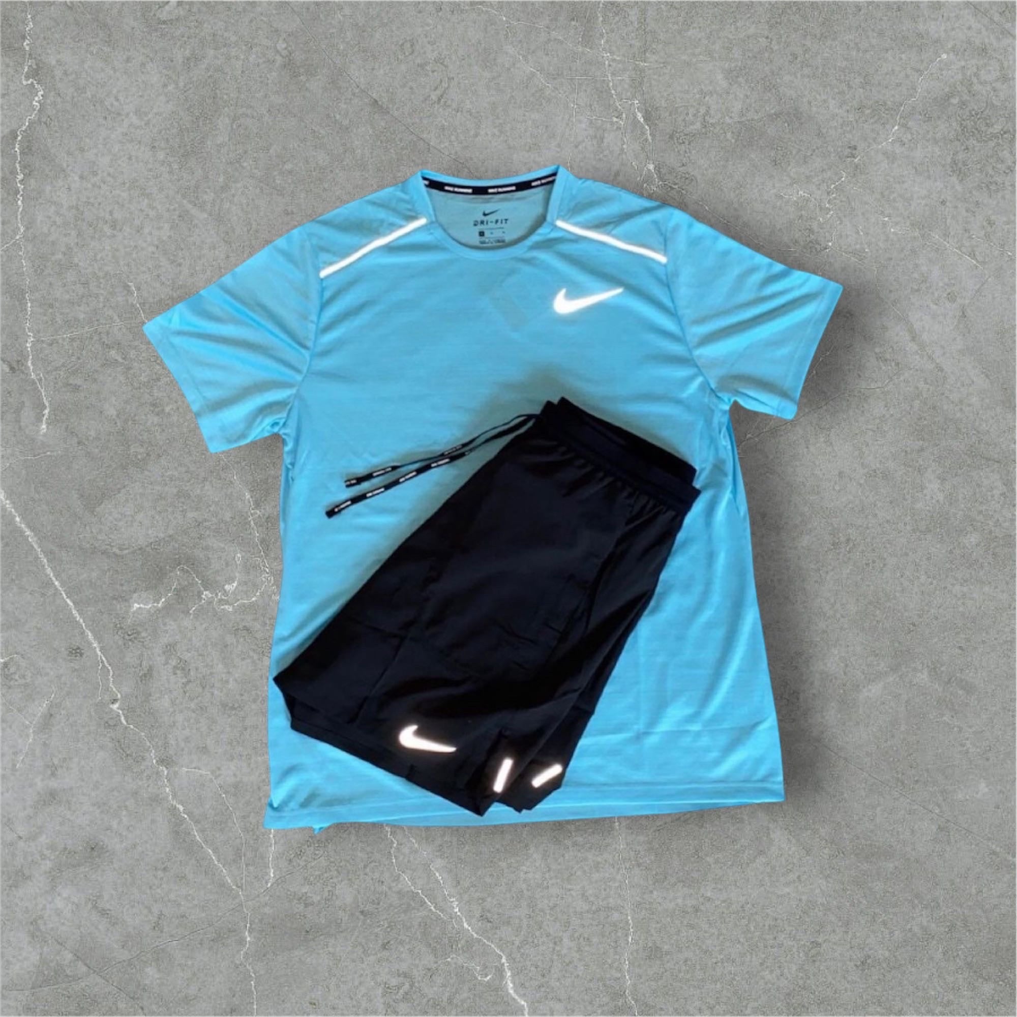 Ensemble Nike